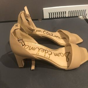 Sam Edelman beige strap sandal